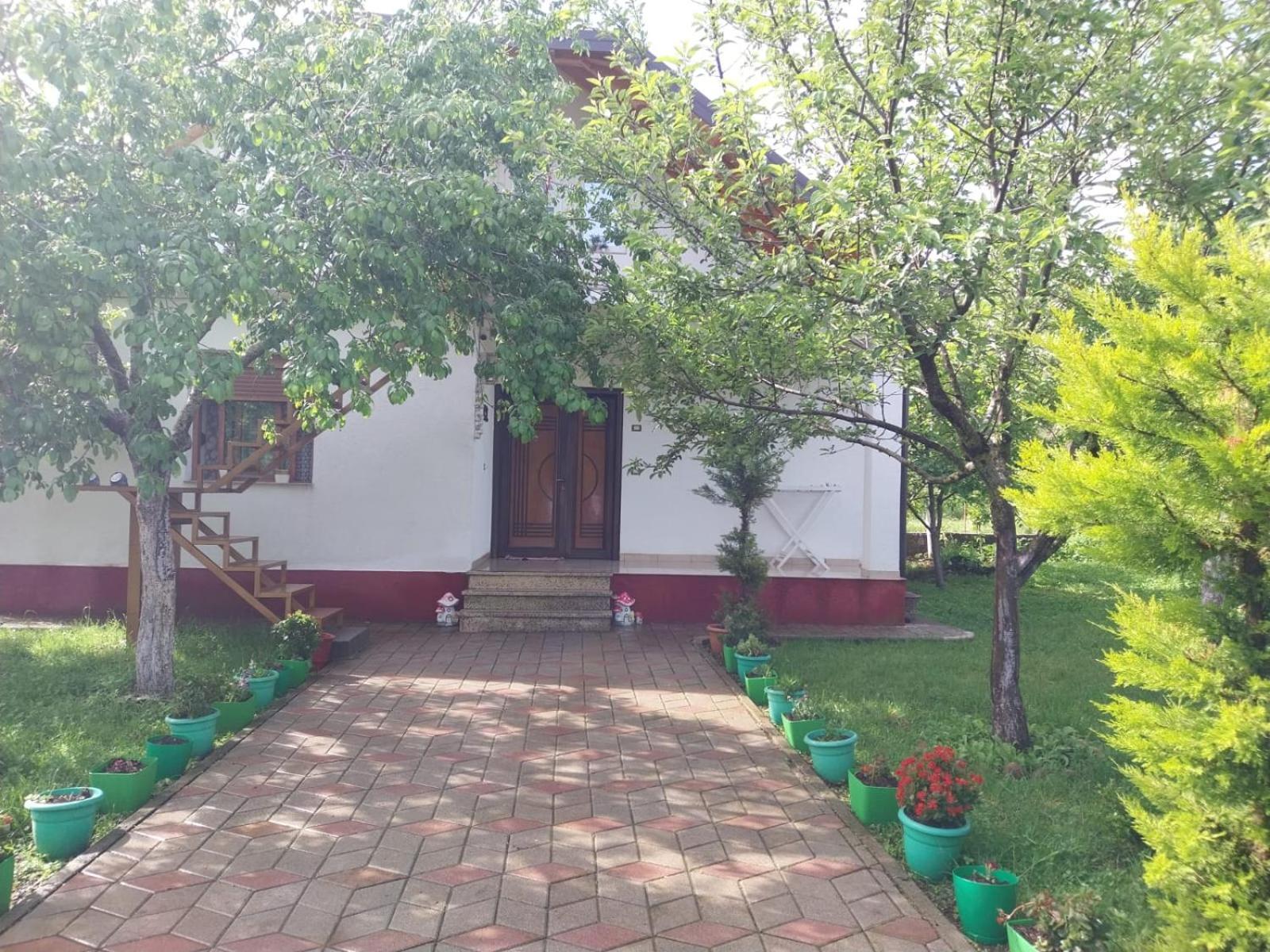 Riza Guest House Puke Esterno foto