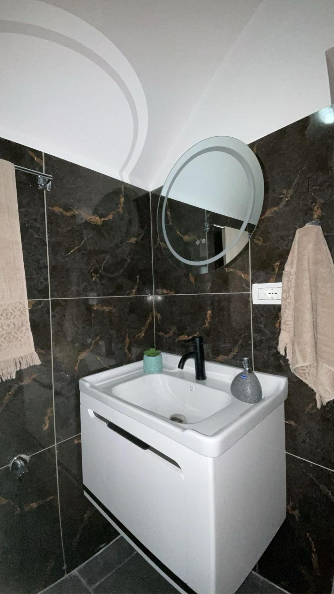 Riza Guest House Puke Esterno foto