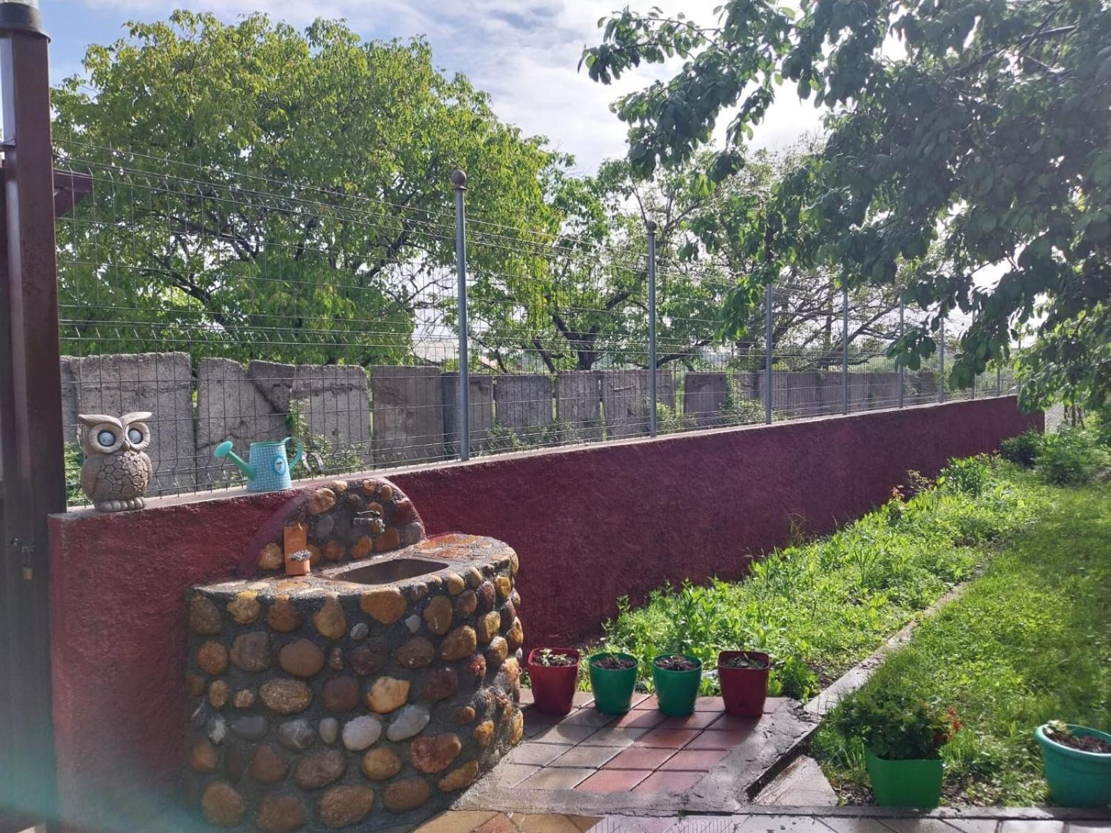 Riza Guest House Puke Esterno foto